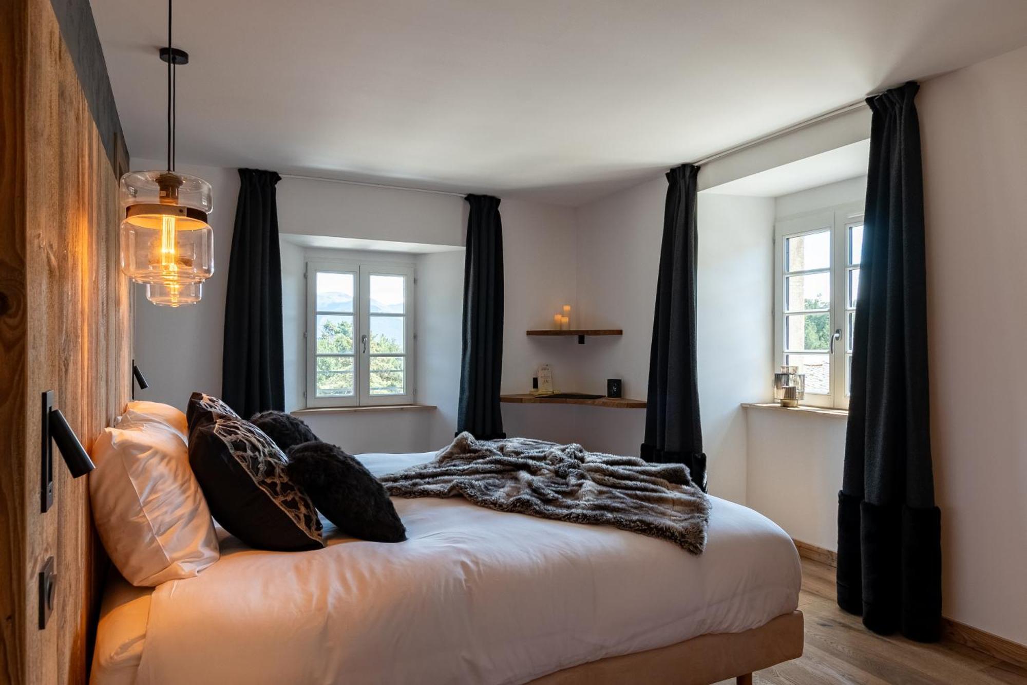Grand Hotel L'Ermitage Font-Romeu-Odeillo-Via 외부 사진