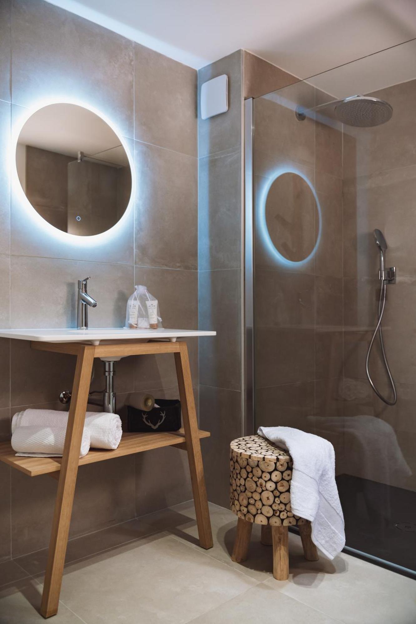 Grand Hotel L'Ermitage Font-Romeu-Odeillo-Via 외부 사진