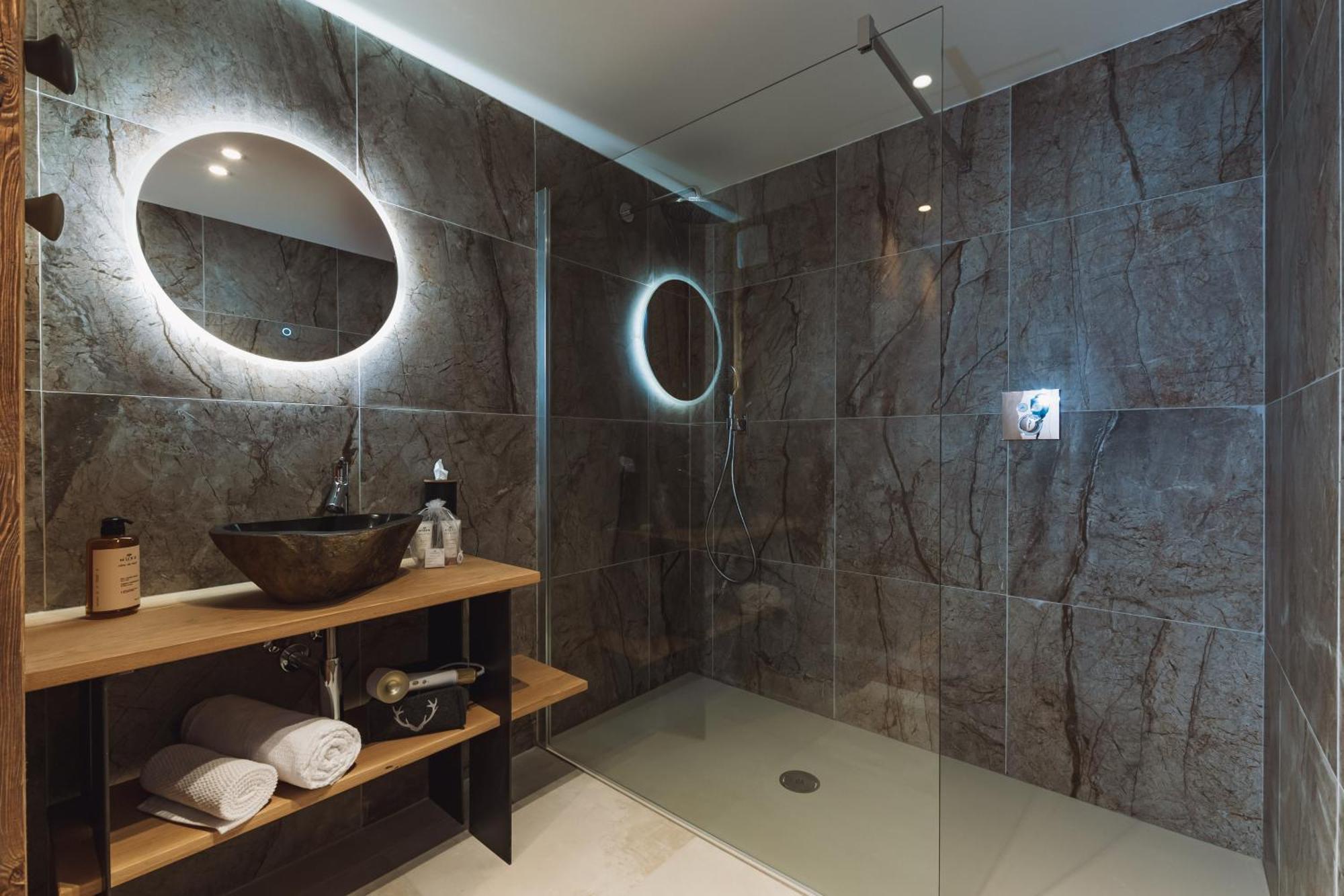 Grand Hotel L'Ermitage Font-Romeu-Odeillo-Via 외부 사진