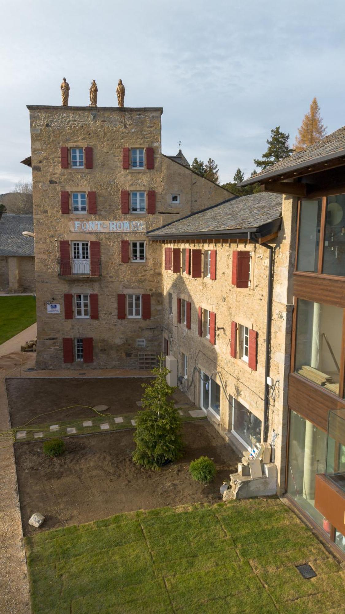 Grand Hotel L'Ermitage Font-Romeu-Odeillo-Via 외부 사진